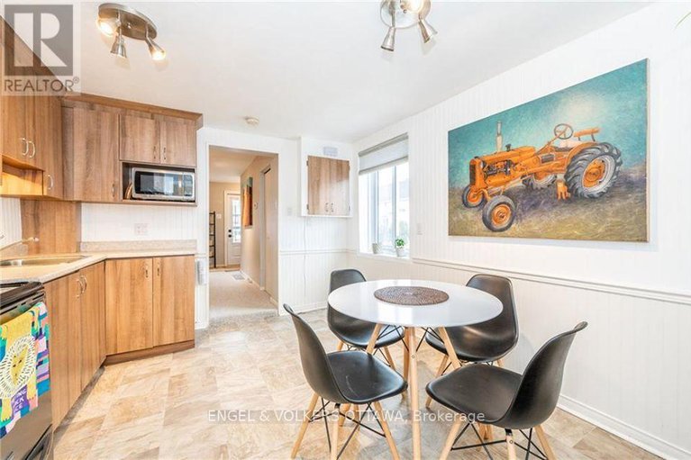 28941290/223-carruthers-avenue/hintonburg/ottawa/ontario/K1Y1N8_6
