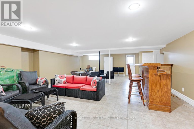 28050284/556-west-point-drive/drummondnorth-elmsley-north-elmsley-twp/drummondnorth-elmsley/ontario/K7H3C7_32