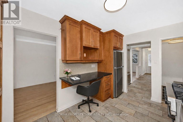 29189890/674-hastings-avenue/elmvale-acres/ottawa/ontario/K1G1N1_5