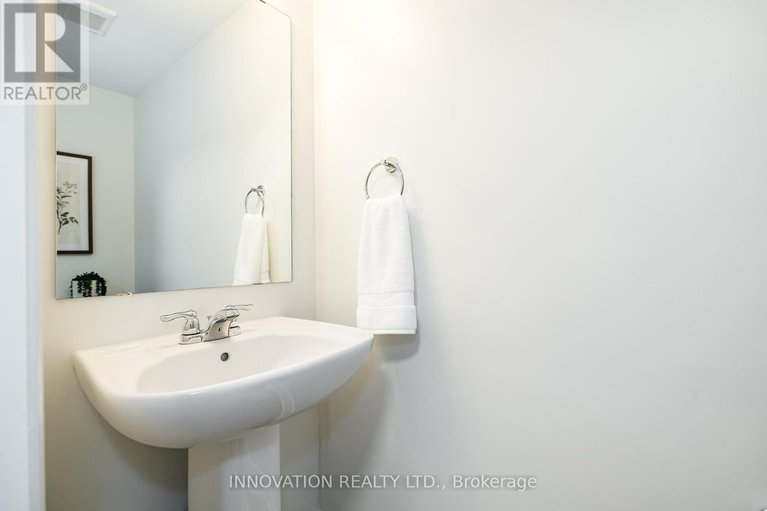 29541778/112-gelderland-private/emerald-meadowstrailwest/ottawa/ontario/K2V0H7_10