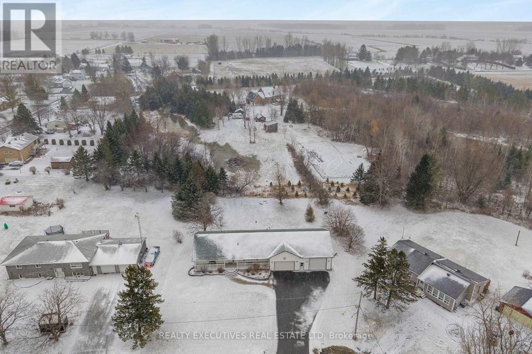 29585444/7854-morningside-avenue/vernon/ottawa/ontario/K0A3J0_37