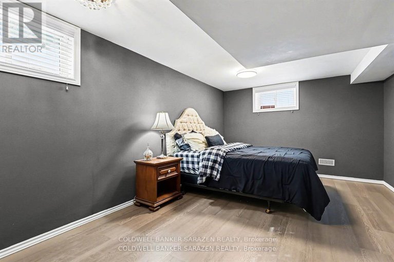 29609928/1110-dunning-road/cumberland-ridge/ottawa/ontario/K4C1P5_17