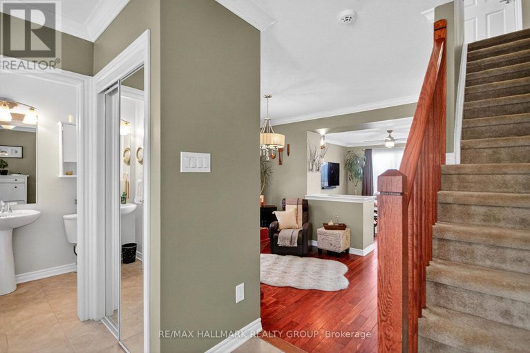 28916724/317-river-landing-avenue/half-moon-bay/ottawa/ontario/K2J3V4_5
