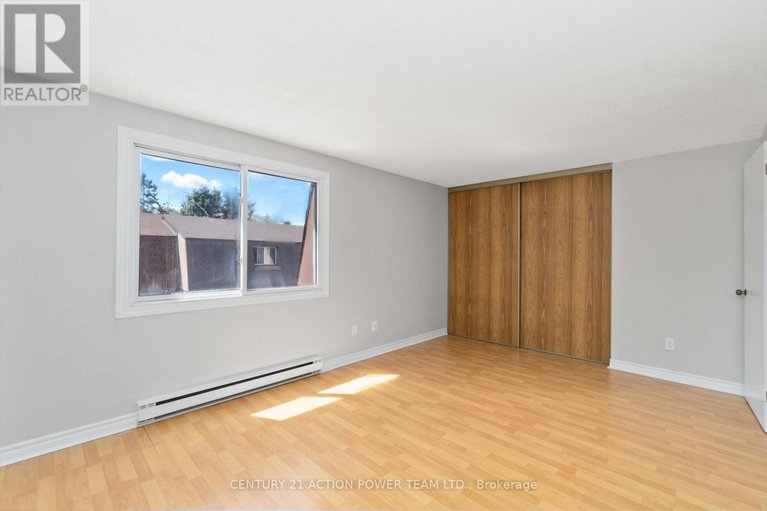 29594142/17-3103-armada-avenue/sawmill-creektimbermill/ottawa/ontario/K1T1T6_15