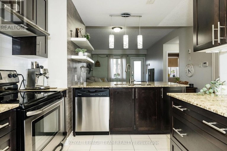 29564017/a-19-tadley-private/longfields/ottawa/ontario/K2J2T3_17