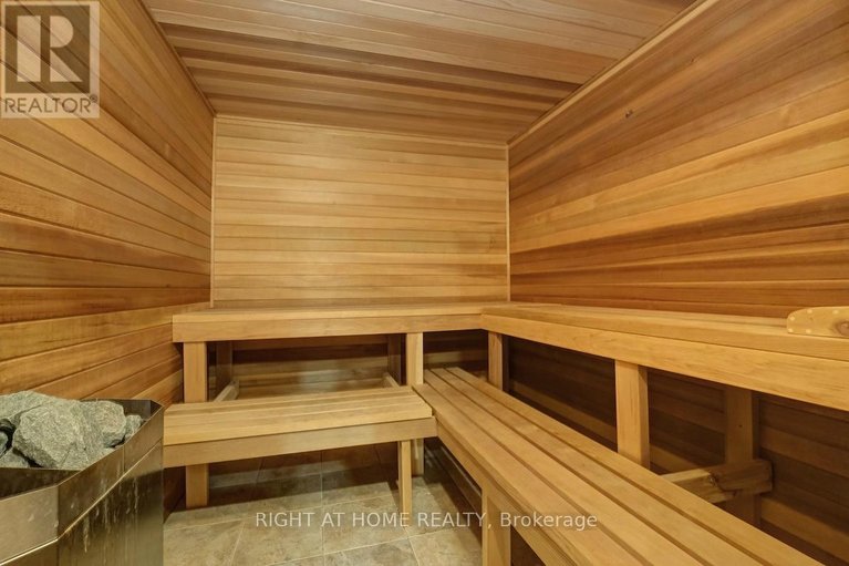 29613139/211-denali-way/stittsville-north/ottawa/ontario/K2S0N1_44