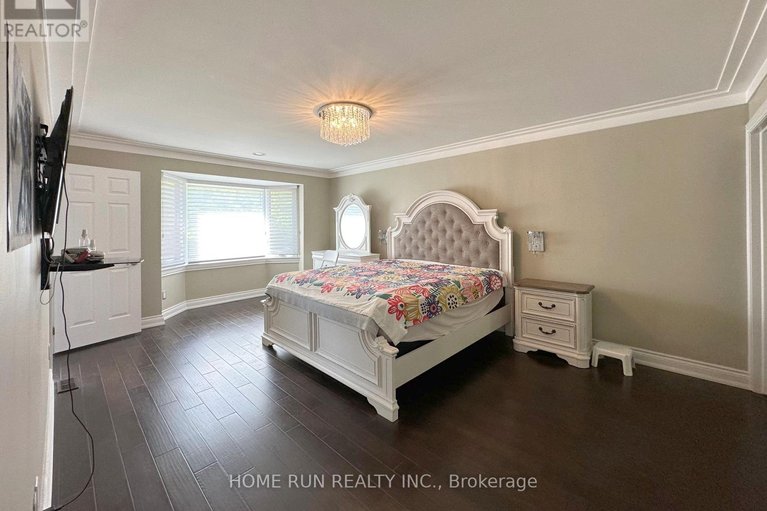 29592563/35-blue-heron-court/rockcliffe/ottawa/ontario/K1L8J7_23