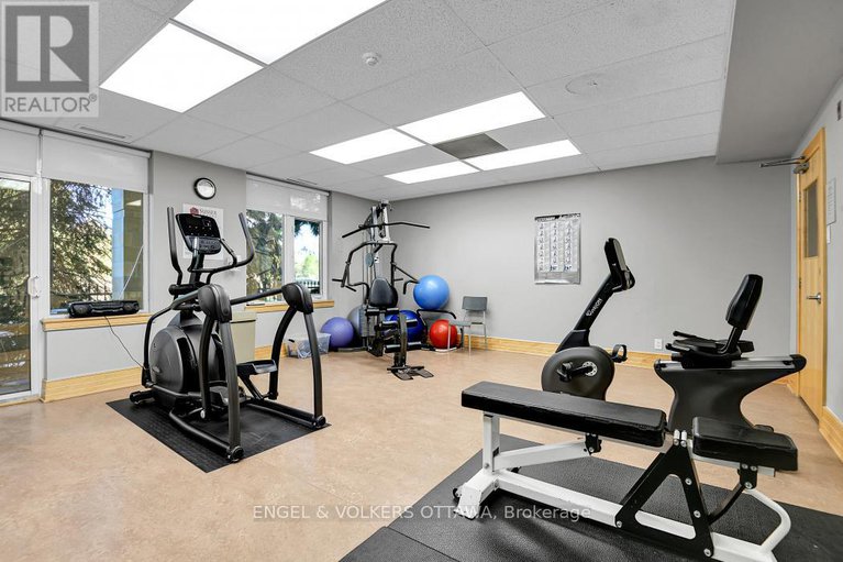 28934995/115-205-bolton-street/lower-townbyward-market/ottawa/ontario/K1N1K7_23