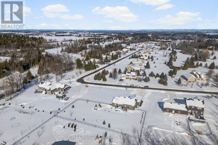 29328725/211-lion-head-drive/pakenham/mississippi-mills/ontario/K0A2X0_40