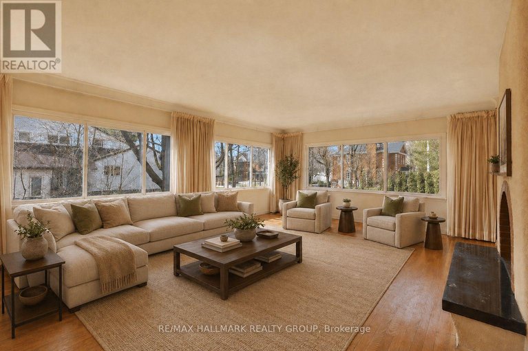 29680907/570-minto-place/rockcliffe/ottawa/ontario/K1M0A8_17