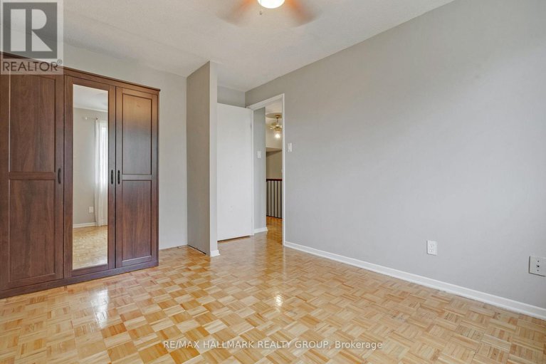 28701496/12f-larkshire-lane/pheasant-run/ottawa/ontario/K2J1Y6_18