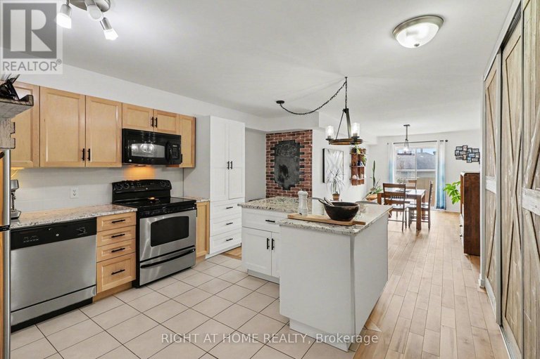 29556620/202-646-cummings-avenue/castle-heightsrideau-high/ottawa/ontario/K1K2K6_8