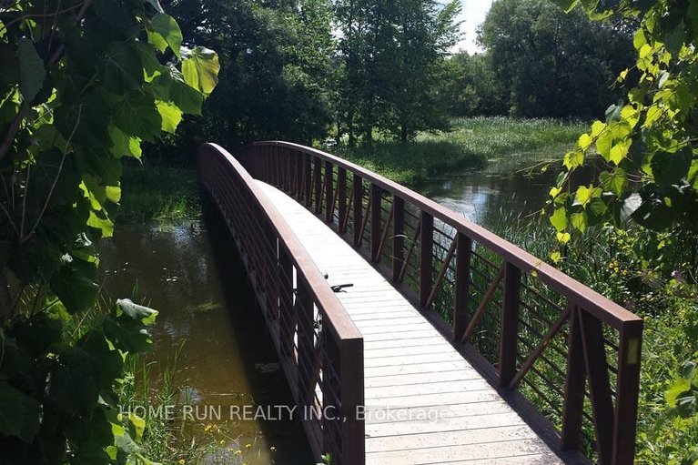 29464155/637-tennant-way/riverside-southgloucester-glen/ottawa/ontario/K4M0C7_29