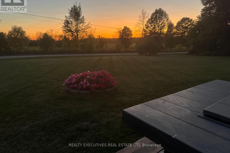 28874720/166-best-road-ne/drummondnorth-elmsley-north-elmsley-twp/drummondnorth-elmsley/ontario/K7A4S4_42