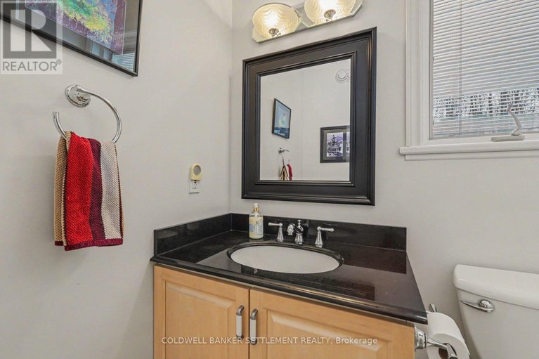 29541337/153-mclaren-drive/drummondnorth-elmsley-north-elmsley-twp/drummondnorth-elmsley/ontario/K7H0H1_15