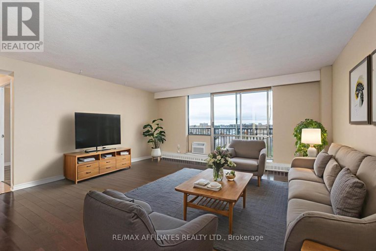 29148629/709-2400-virginia-drive/urbandale-acres/ottawa/ontario/K1H8L3_5