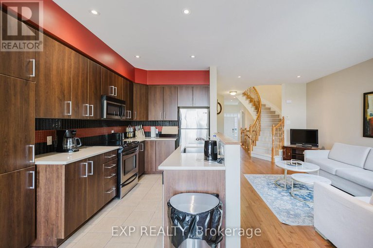 28568800/6083-north-bluff-drive/riverside-southgloucester-glen/ottawa/ontario/K1V2L6_17