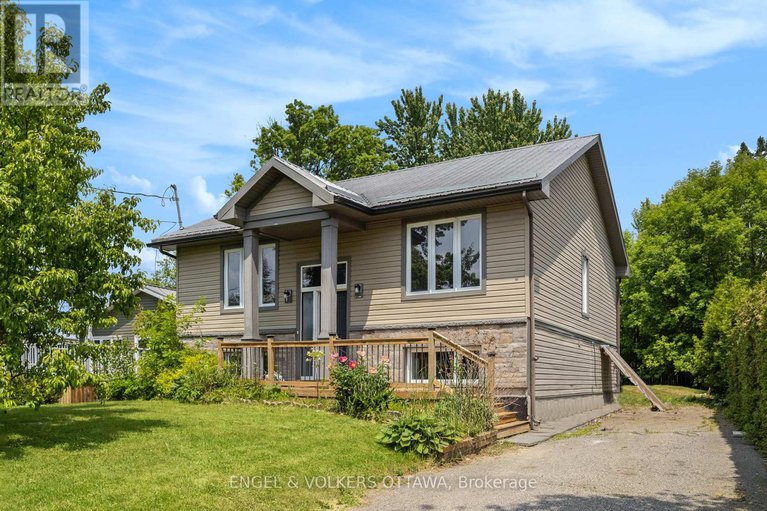 28485145/1095-morin-road/cumberland-estates/ottawa/ontario/K4C1A5_1