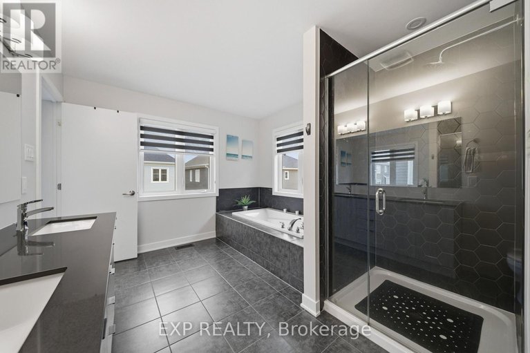 29623350/658-terrier-circle/goulbourn-twp-from-franktown-rdsouth-to-rideau/ottawa/ontario/K0A2Z0_29