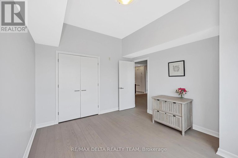 29431366/1202-200-besserer-street/sandy-hill/ottawa/ontario/K1N0A7_30