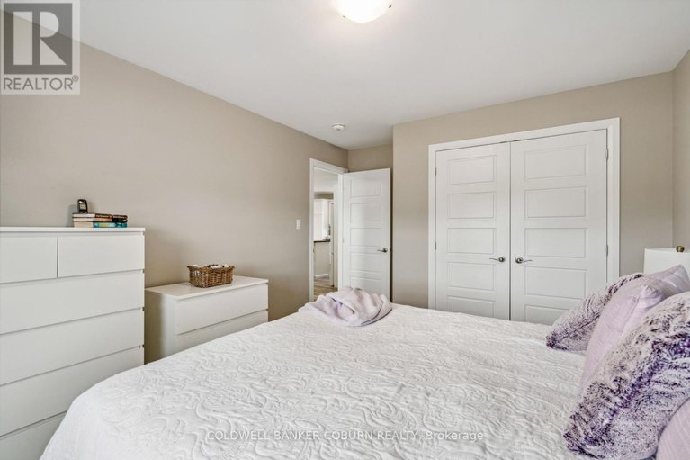 28414088/3-rachelle-crescent/north-grenville-twp-kemptville-south/north-grenville/ontario/K0G1T0_22