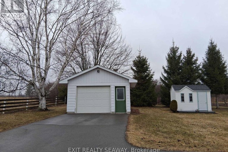 29541382/5514-county-road-16-road-n/iroquois/south-dundas/ontario/K0E1K0_4