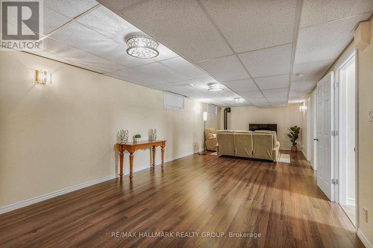 29688003/1235-campeau-crescent/town-of-rockland/clarence-rockland/ontario/K4K1B6_22