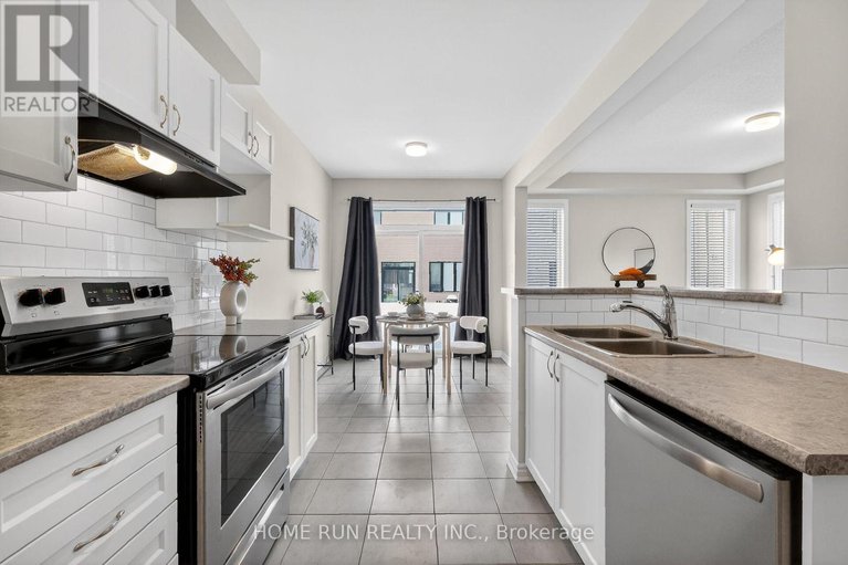 29333511/735-megrez-way/half-moon-bay/ottawa/ontario/K2J6S8_7