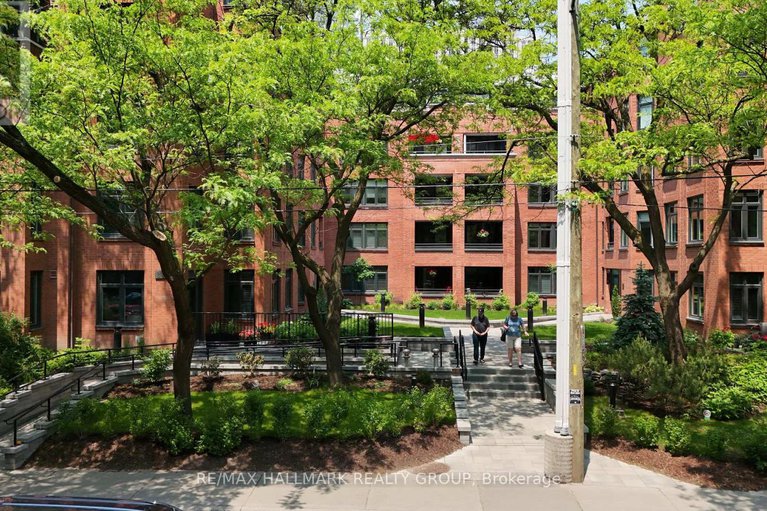 28444358/403-215-somerset-street-w/ottawa-centre/ottawa/ontario/K2P0J1_1