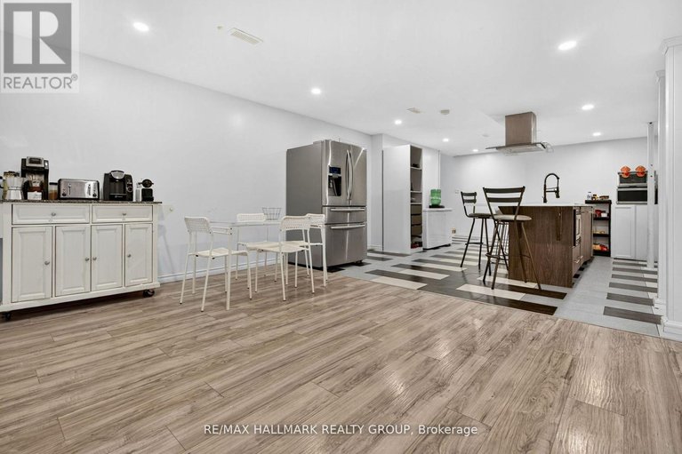 28989669/11-rideau-crossing-crescent/north-grenville-twp-kemptville-east/north-grenville/ontario/K0G1J0_25