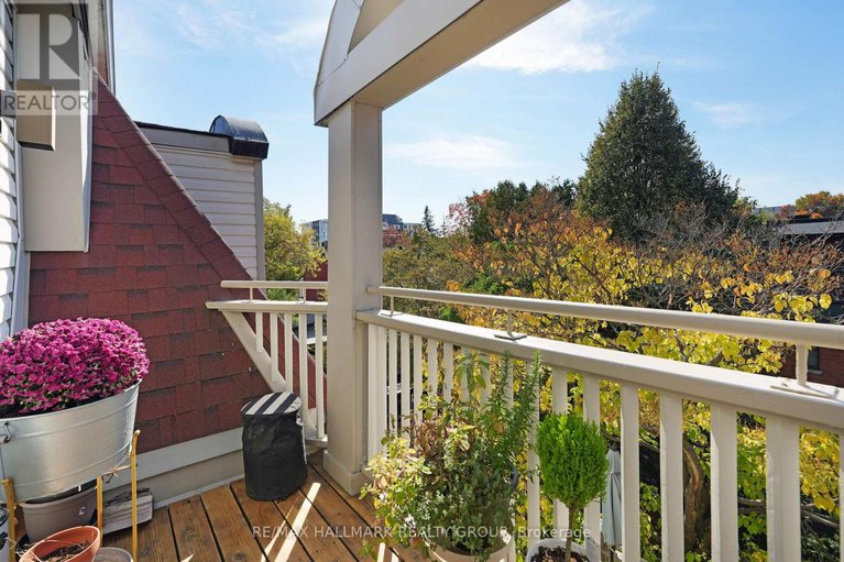 28961457/5-274-daly-avenue/sandy-hill/ottawa/ontario/K1N6G5_29