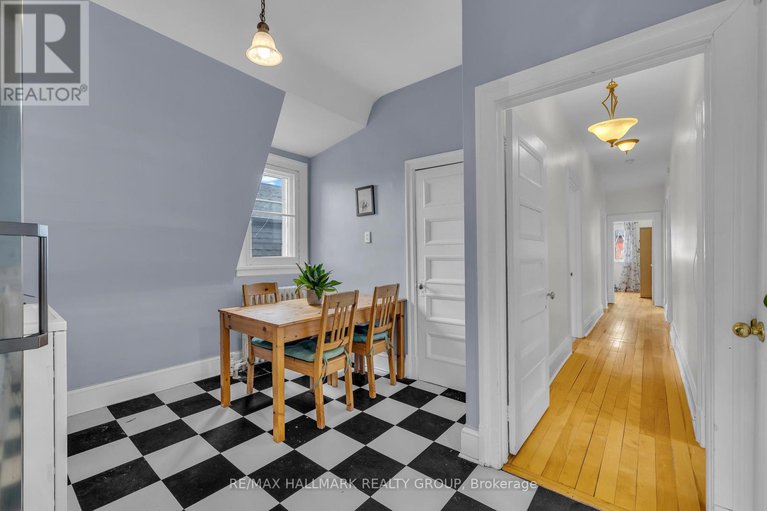 28281050/396-daly-avenue/sandy-hill/ottawa/ontario/K1N6H2_37