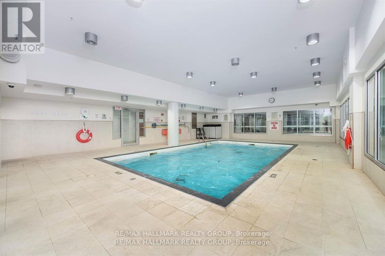 28394405/2701-195-besserer-street/sandy-hill/ottawa/ontario/K1N0B6_40