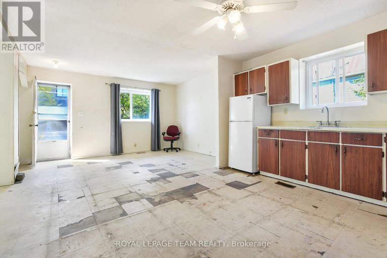 28871191/161-rivington-street/carp/ottawa/ontario/K0A1L0_13