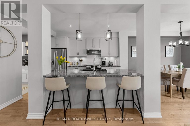 29594832/179-equitation-circle/goulbourn-twp-from-franktown-rdsouth-to-rideau/ottawa/ontario/K2V0H2_10