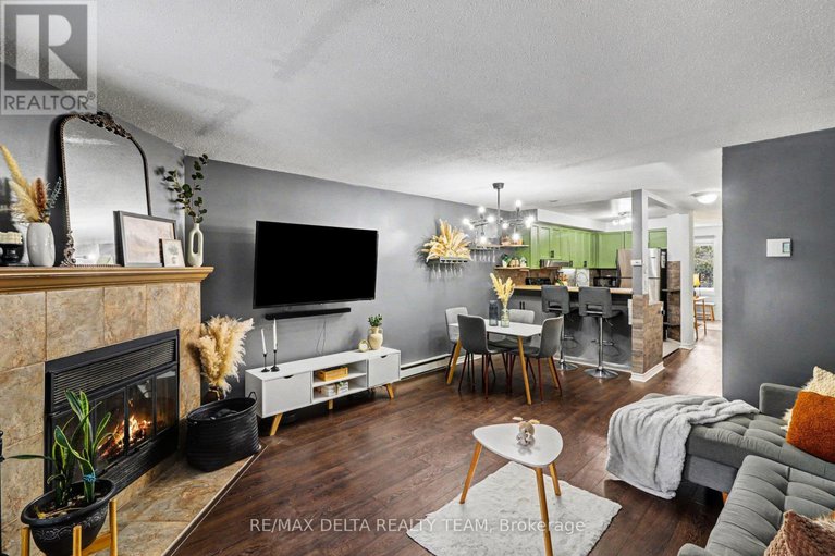 29388557/a-6704-jeanne-darc-boulevard/convent-glen-north/ottawa/ontario/K1C6E9_11