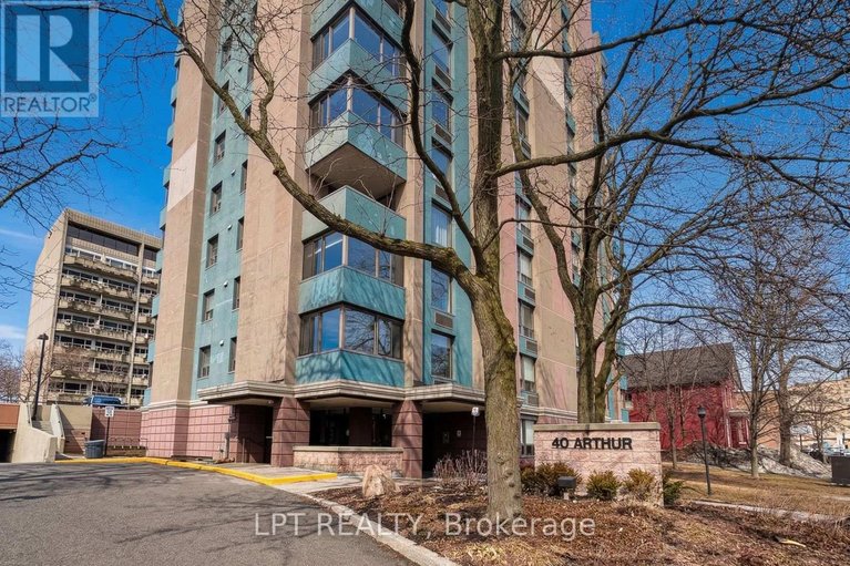 29578410/703-40-arthur-street/west-centre-town/ottawa/ontario/K1R7T5_1