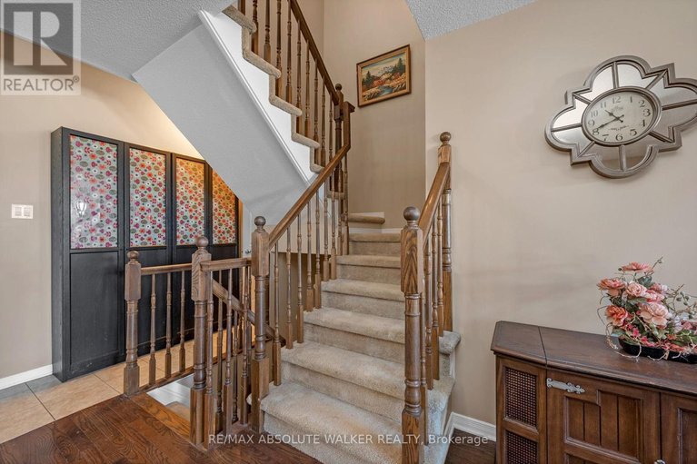 29594614/1024-marconi-avenue/morgans-grantsouth-march/ottawa/ontario/K2W0C8_11