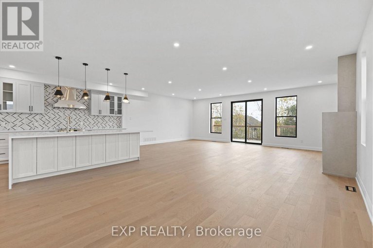 29043769/6819-notre-dame-street/chateauneuf/ottawa/ontario/K1C1H4_14