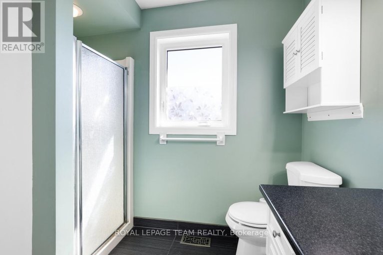 29641680/576-chardonnay-drive/avalon-east/ottawa/ontario/K4A4J9_22