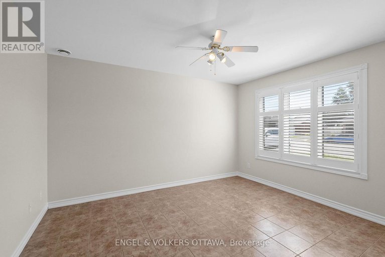 28804210/e-50-fifth-street-e/morrisburg/south-dundas/ontario/K0C1X0_11
