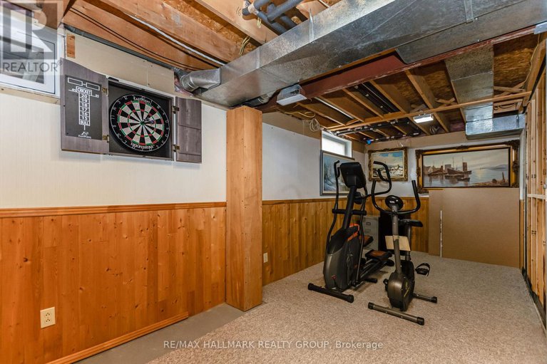 29403052/328-mceachern-crescent/bilberry-creekqueenswood-heights/ottawa/ontario/K1E3K3_28