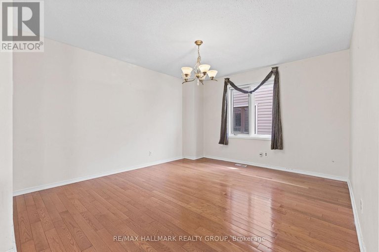 28647827/2-hackett-street/hunt-club-woods/ottawa/ontario/K1V0P8_15
