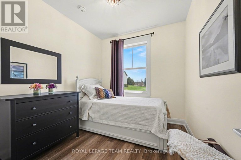 29646950/121-grasshopper-lane/kanata-north-east/ottawa/ontario/K0A1T0_23