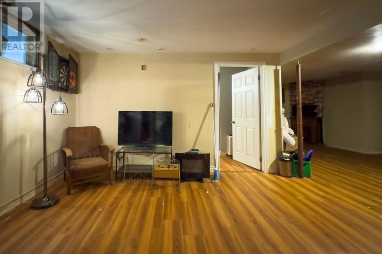 28422588/30-kingfisher-crescent/north-grenville-twp-kemptville-east/north-grenville/ontario/K0G1J0_24