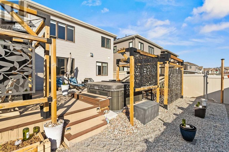 29672753/112-reliance-ridge/emerald-meadowstrailwest/ottawa/ontario/K2V0R5_41