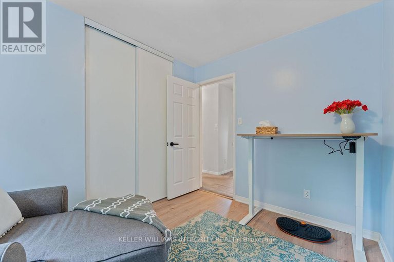 28368286/10-baton-court/katimavik/ottawa/ontario/K2L4C8_15