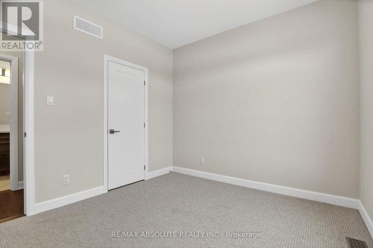 29392525/379-equinelle-drive/north-grenville-twp-kemptville-south/north-grenville/ontario/K0G1J0_6