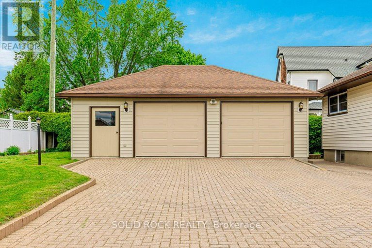 28357814/7-brouse-drive/iroquois/south-dundas/ontario/K0E1K0_5