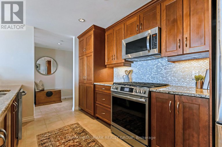 28613600/1404-90-george-street/lower-townbyward-market/ottawa/ontario/K1N0A8_11